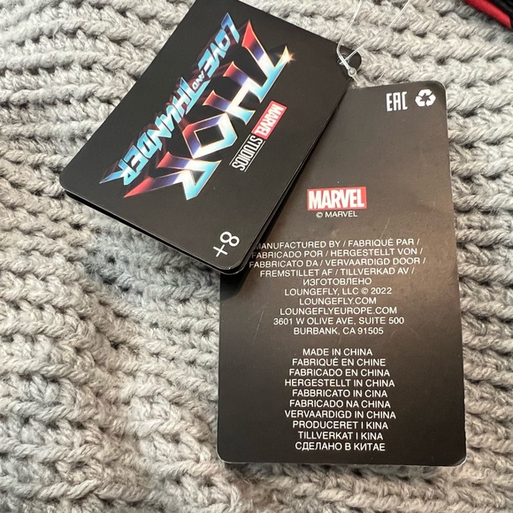 Thor Loungefly Wallet NWT (4 x 6 1/2) - Picture 4 of 7